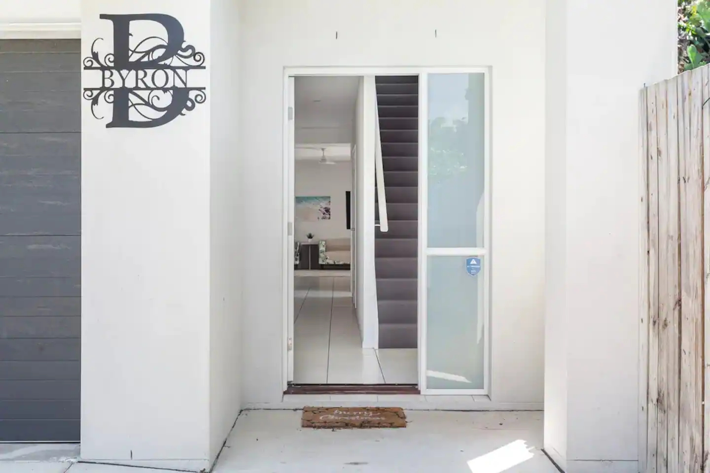 5f96ae04-2f7d-4127-804d-d905246bddfc