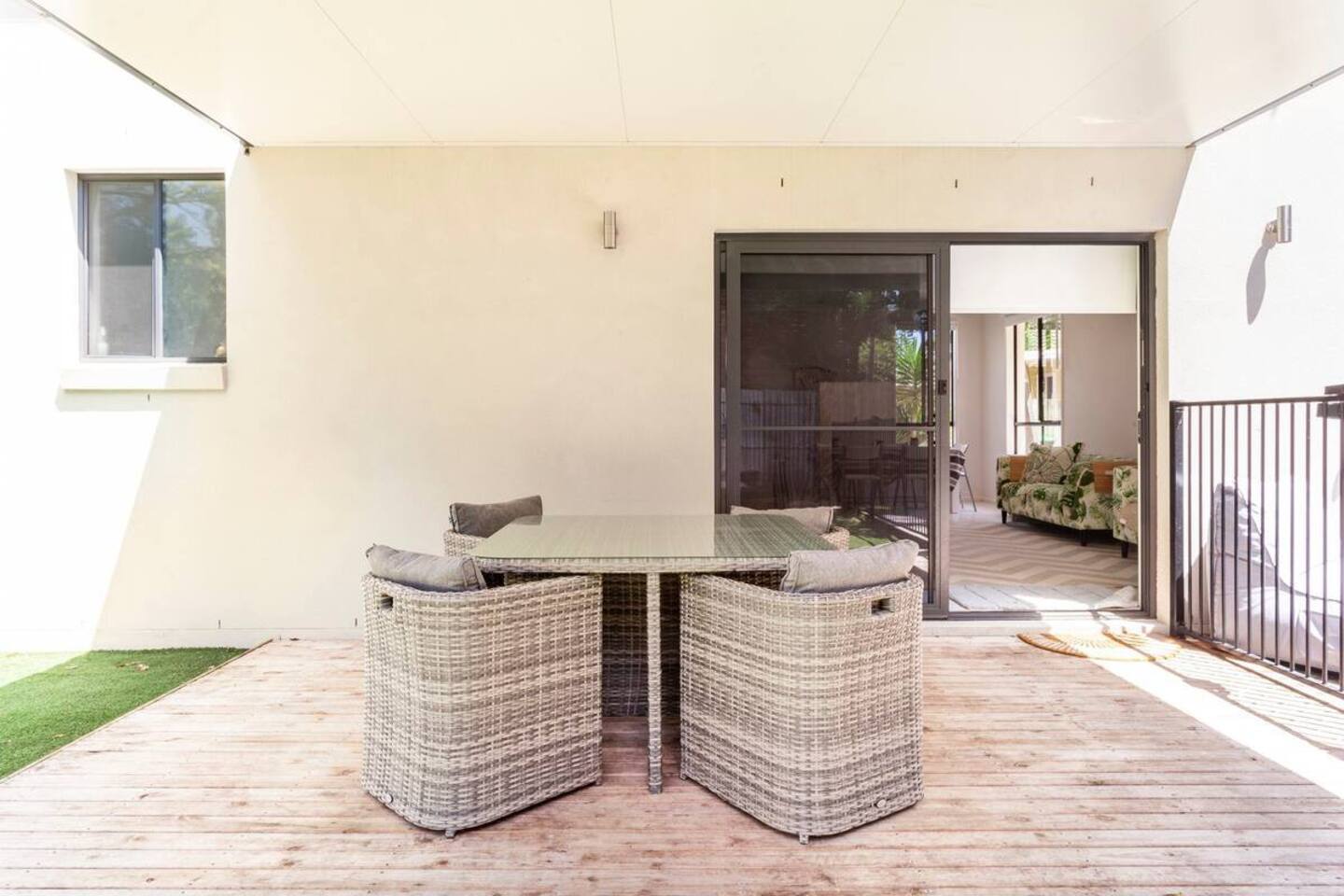 d9dc4c93-a2a2-4b58-a837-b98d459f2a05